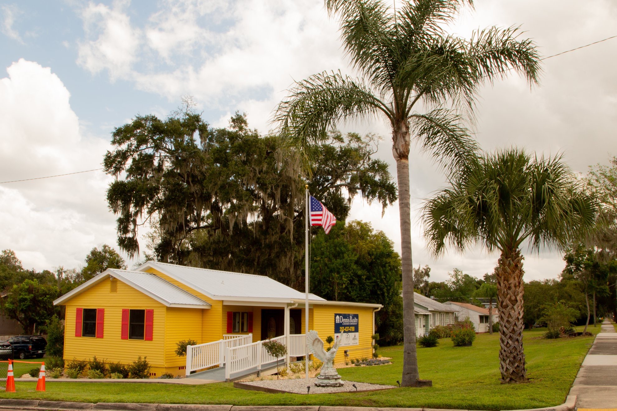 Dennis Realty Opened a Real Estate Office in Dade City